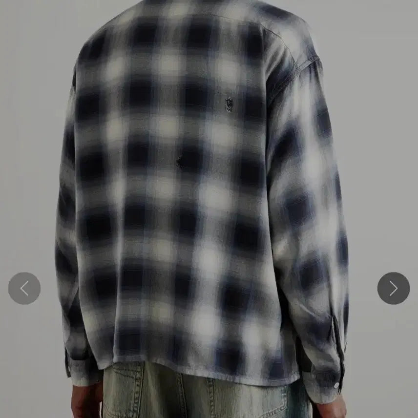 [SOLD OUT] L]새상품 세인트 마이클 x 라스트 맨 체크 셔츠 네이비 - 25SS