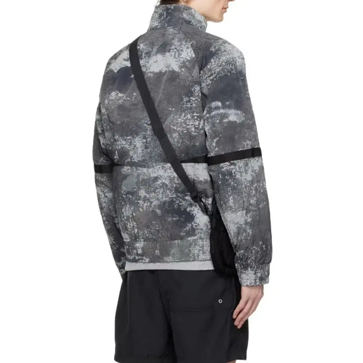 [BUNJANG] Stone Island Dissolving Grid Camo Jacket / [S] 스톤아일랜드 24ss 디졸빙 그리드 카모 온 에코닐 자켓