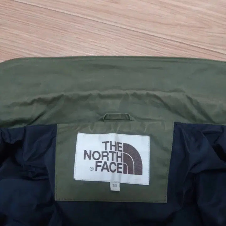 [BUNJANG] The North Face Khaki Field Jacket / 노스페이스 카키색 야상 점퍼