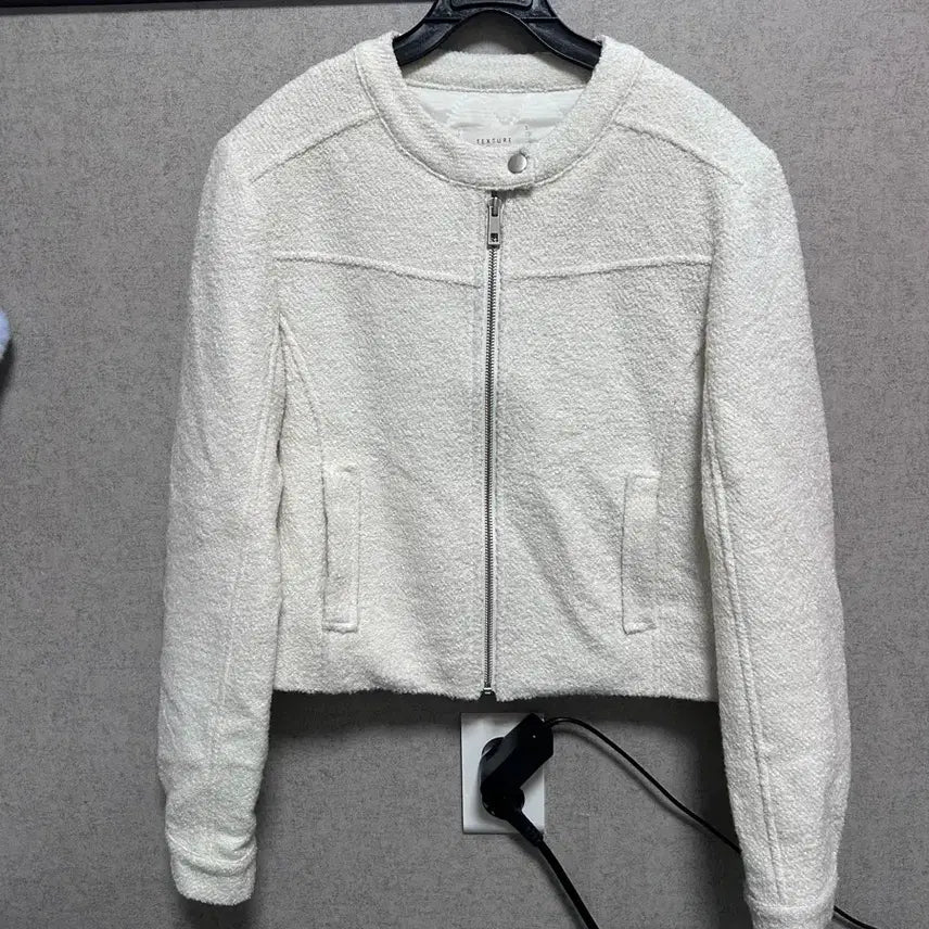 [BUNJANG] Ivory Stand Collar Boucle Wool Jacket (Quilted) / 아이보리 스탠드카라 부클 울자켓 (누빔O)