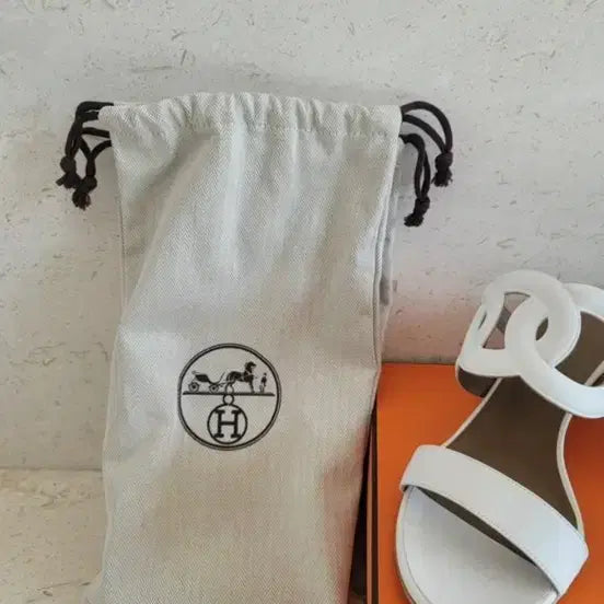 [SOLD OUT] !!정품!! 에르메스 비키니 샌들 38.5
