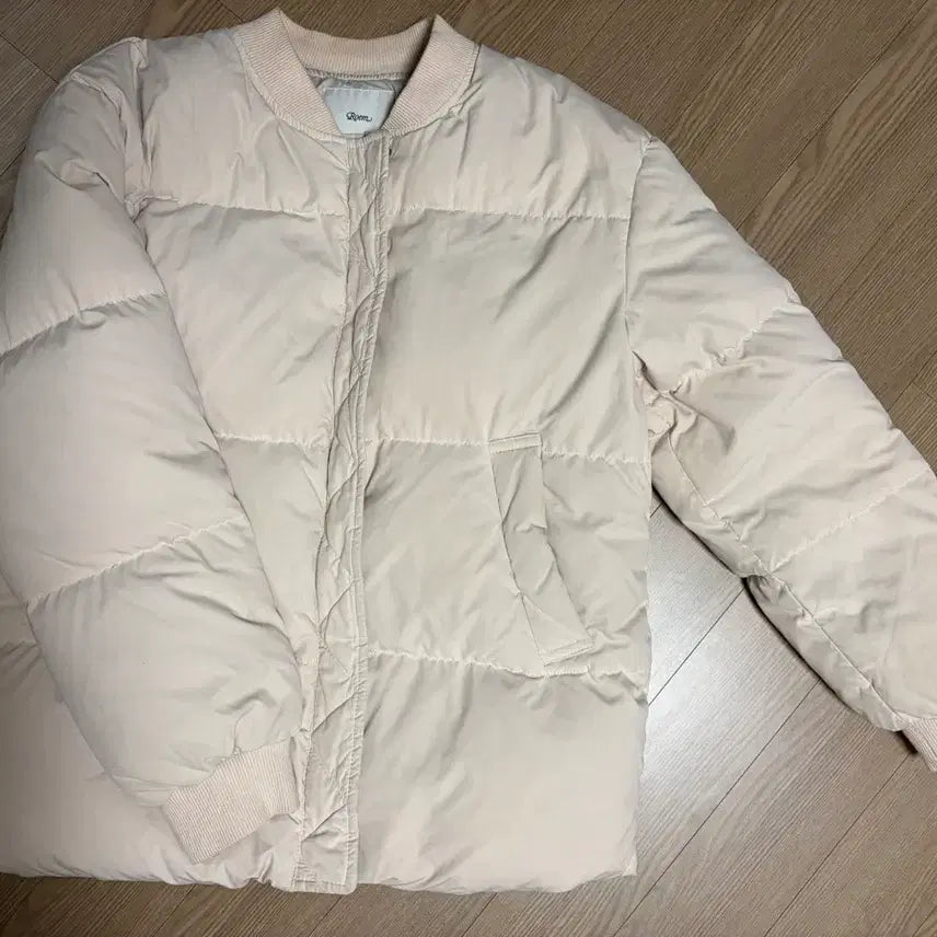 [BUNJANG] Roem Beige Padded Jacket / 로엠 패딩 베이지