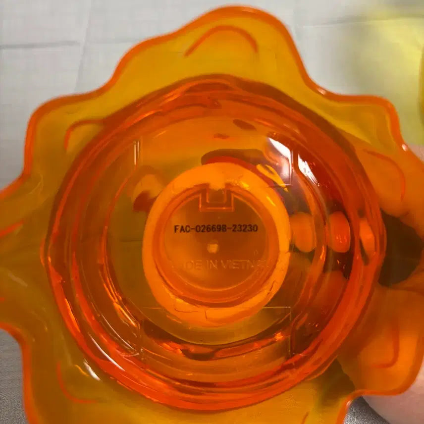 [BUNJANG] Disney Land Winnie the Pooh Candy Container / 도쿄 디즈니랜드 곰돌이푸 캔디통