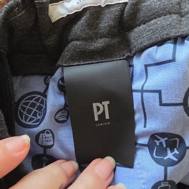 [BUNJANG] PT Torino Charcoal Gray Elastic Waistband Slacks / 정품 PT Torino 밴딩 슬랙스 차콜 그레이