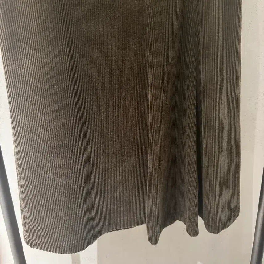 [BUNJANG] Beaker Corduroy Long Skirt / 비이커 코듀로이 스커트