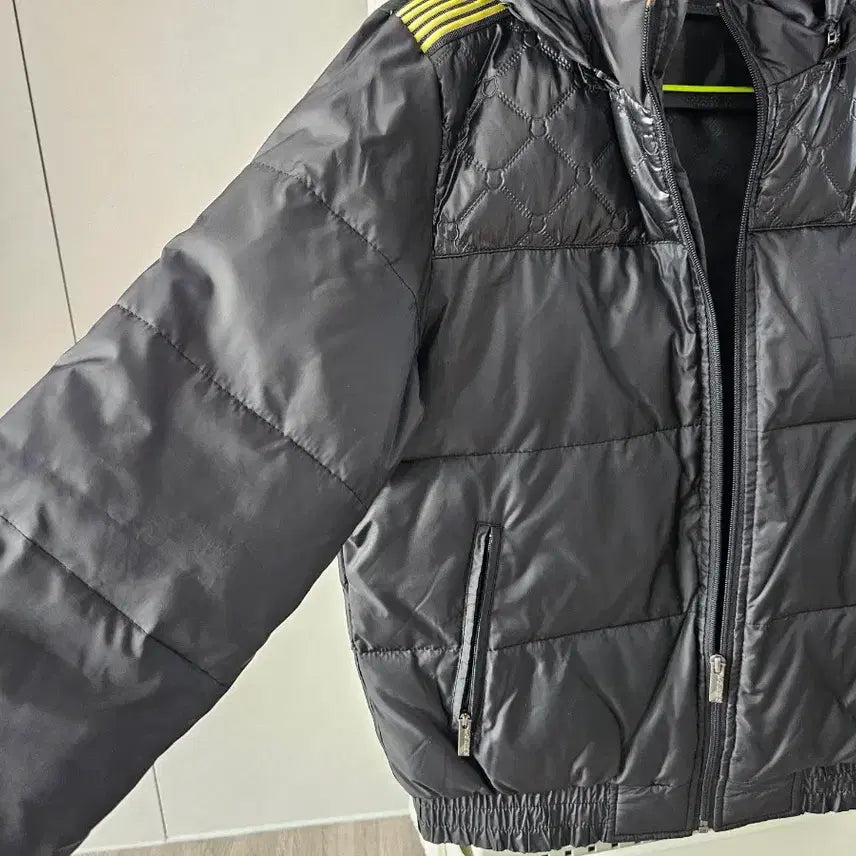 [BUNJANG] K-Swiss Black Lightweight Padded Jacket / 케이스위스 블랙 경량 패딩  상태 굿!!