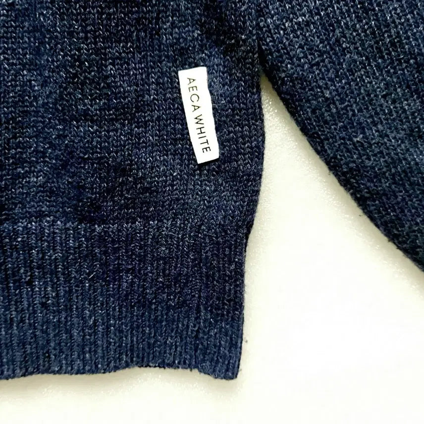 [BUNJANG] Aeka White Knit Sweater / 에이카화이트 니트100-105/남녀공용