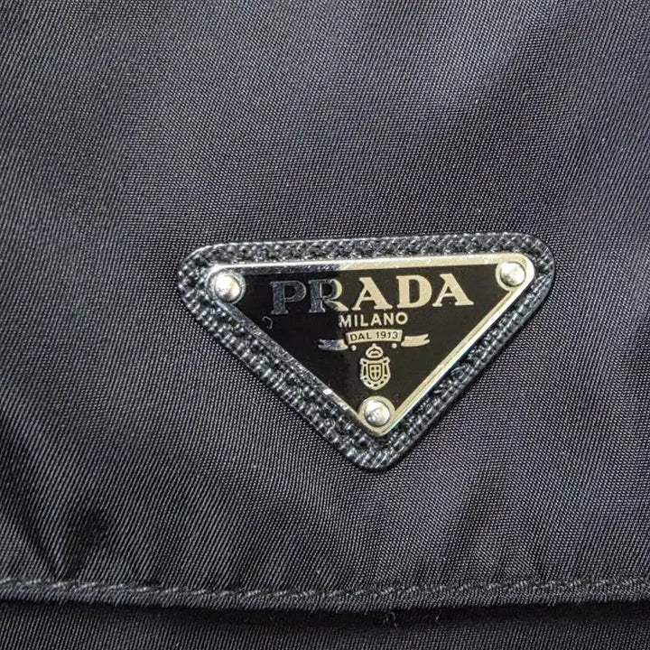 [BUNJANG] Prada Nylon Triangle Logo Messenger Bag / 프라다 나일론 삼각로고 메신저백 크로스백 1BD671