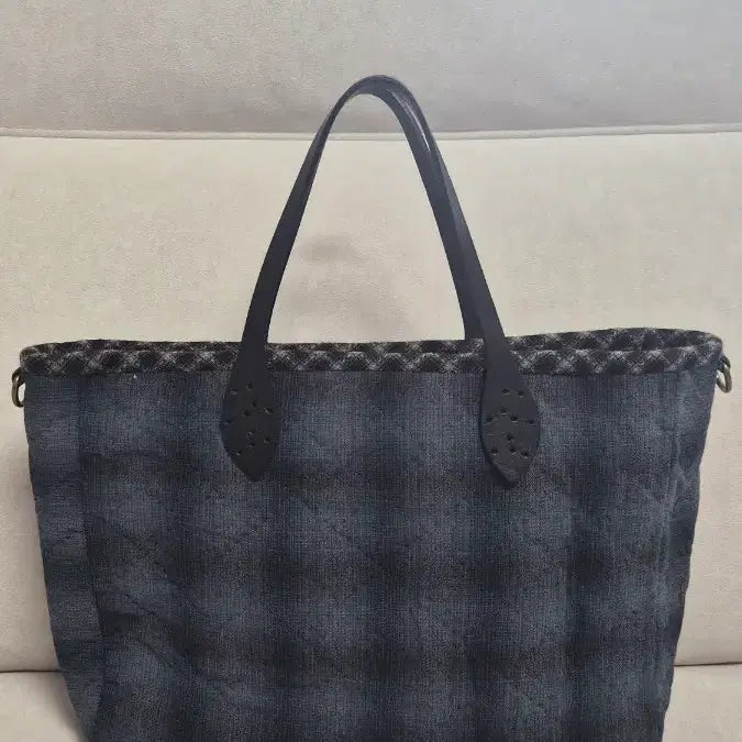 [BUNJANG] Cactus Dot Bag / 선인장도트가방