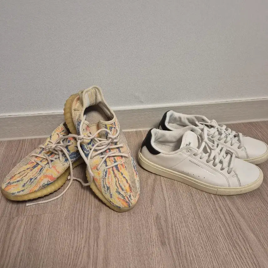 [BUNJANG] Sneakers (Pair) / 스니커즈 신발 2개  판매됩니다 (정품)