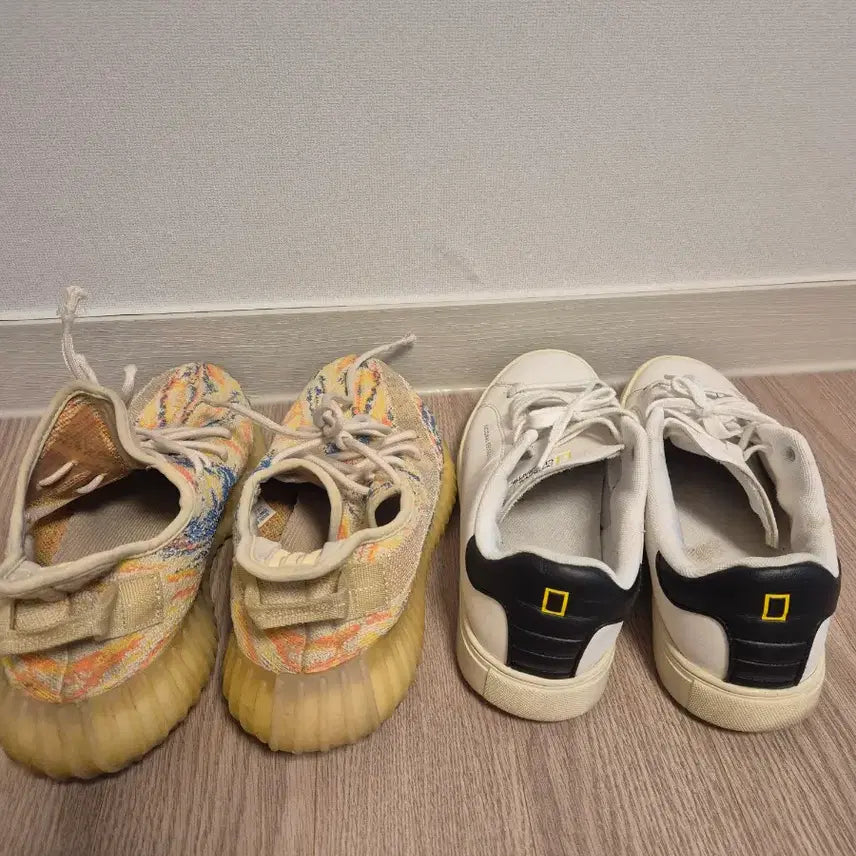 [BUNJANG] Sneakers (Pair) / 스니커즈 신발 2개  판매됩니다 (정품)