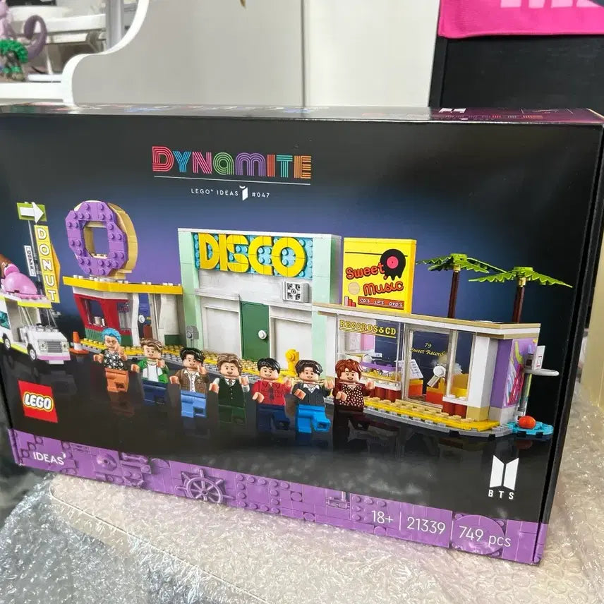 [BUNJANG] Lego BTS Dynamite 21339 Ideas Set / 레고 BTS 다이너마이트 21339 아이디어스