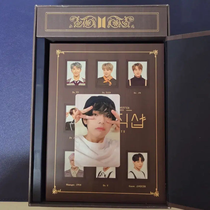 방탄소년단 2019 머스터 매직샵 DVD + 뷔 포토카드