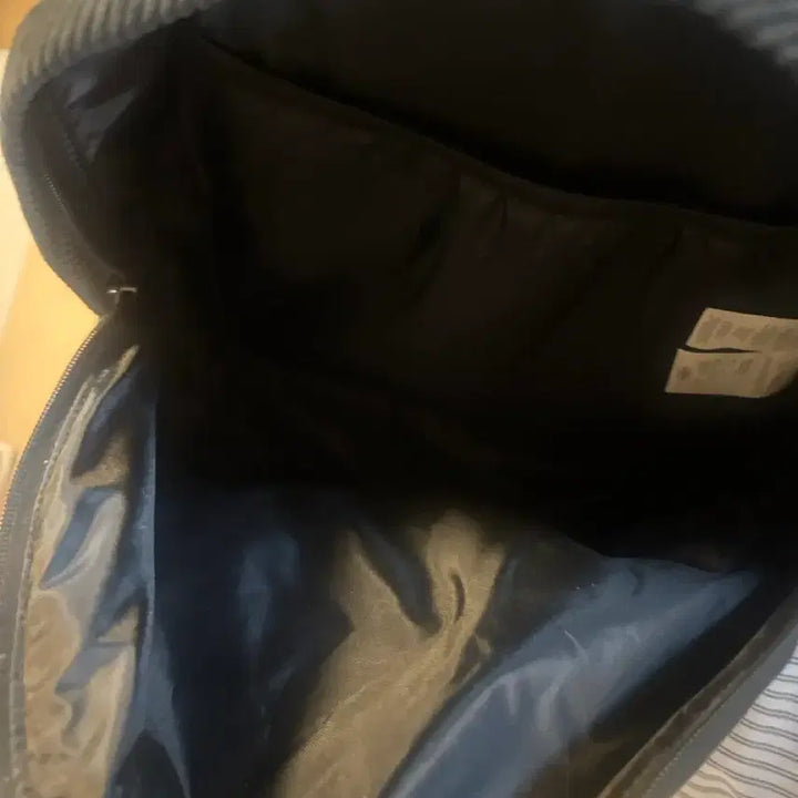 [BUNJANG] Eastpak Corduroy Backpack / eastpak 이스트팍 코듀로이 백팩