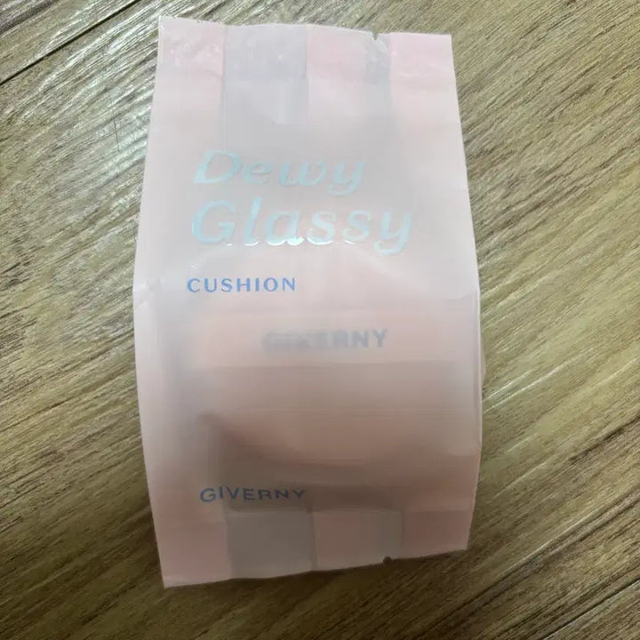 [BUNJANG] Giverny Dewy Classy Cushion 17C Porcelain Refill / 지베르니 듀이 클래시 쿠션 17C 포슬린 리필 판매