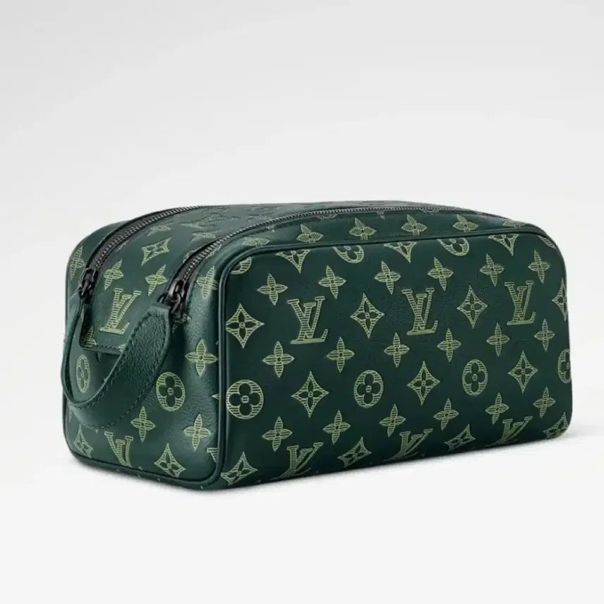 [BUNJANG] Louis Vuitton Shadow Dopp Kit Pouch Bag / [미사용/선물가능] 루이비통 쉐도우 도프 키트 돕키트 파우치백