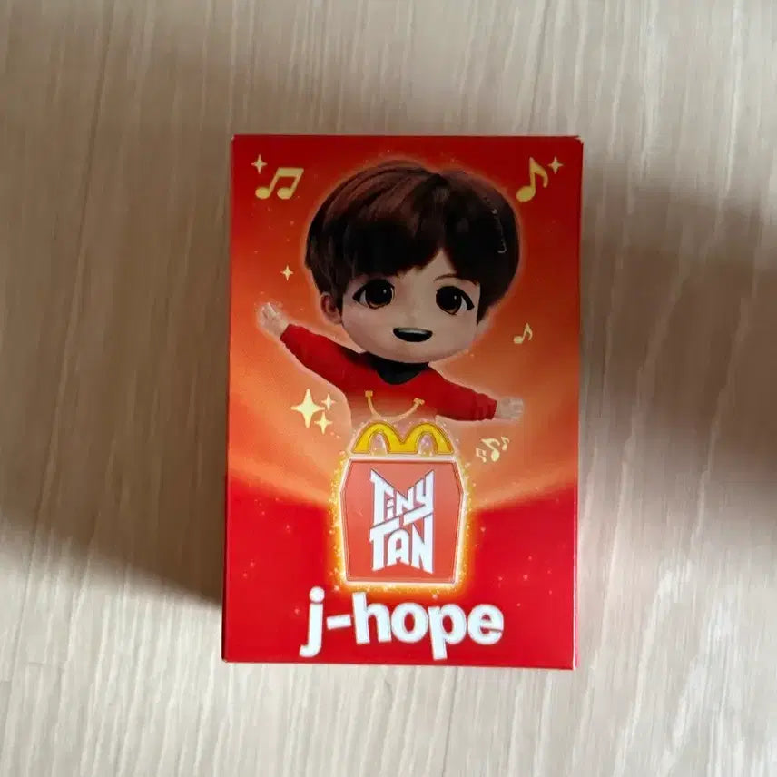 방탄소년단 BTS 맥도날드 해피밀 jTinyTAN 제이홉 판매