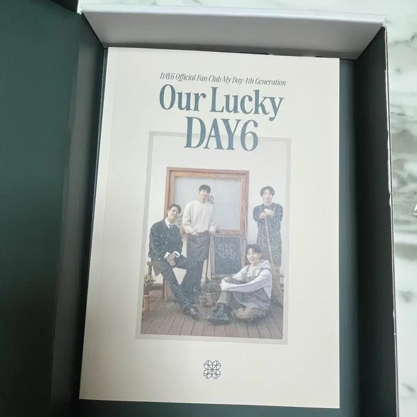 데이식스 4기 팬클럽 마이데이 키트 (포카 + 증사 등등)