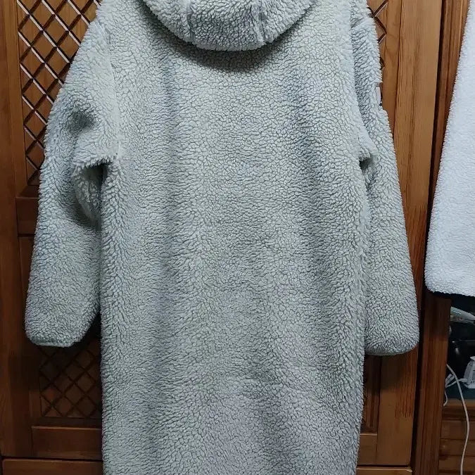 [BUNJANG] Discovery Women's Long Fleece Coat / 디스커버리 여성 뽀글이 롱 후리스 코트. 95