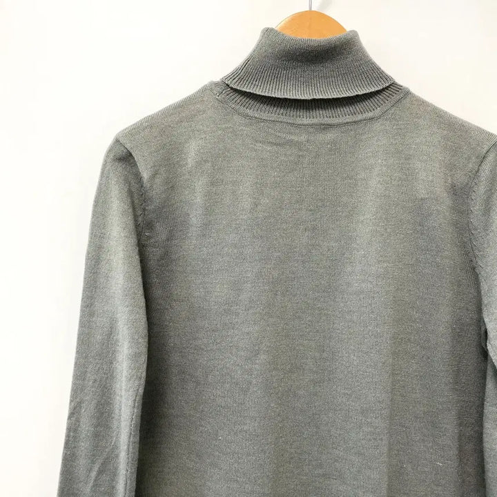 [BUNJANG] Gray Turtleneck Knit / 회색 목폴라 니트