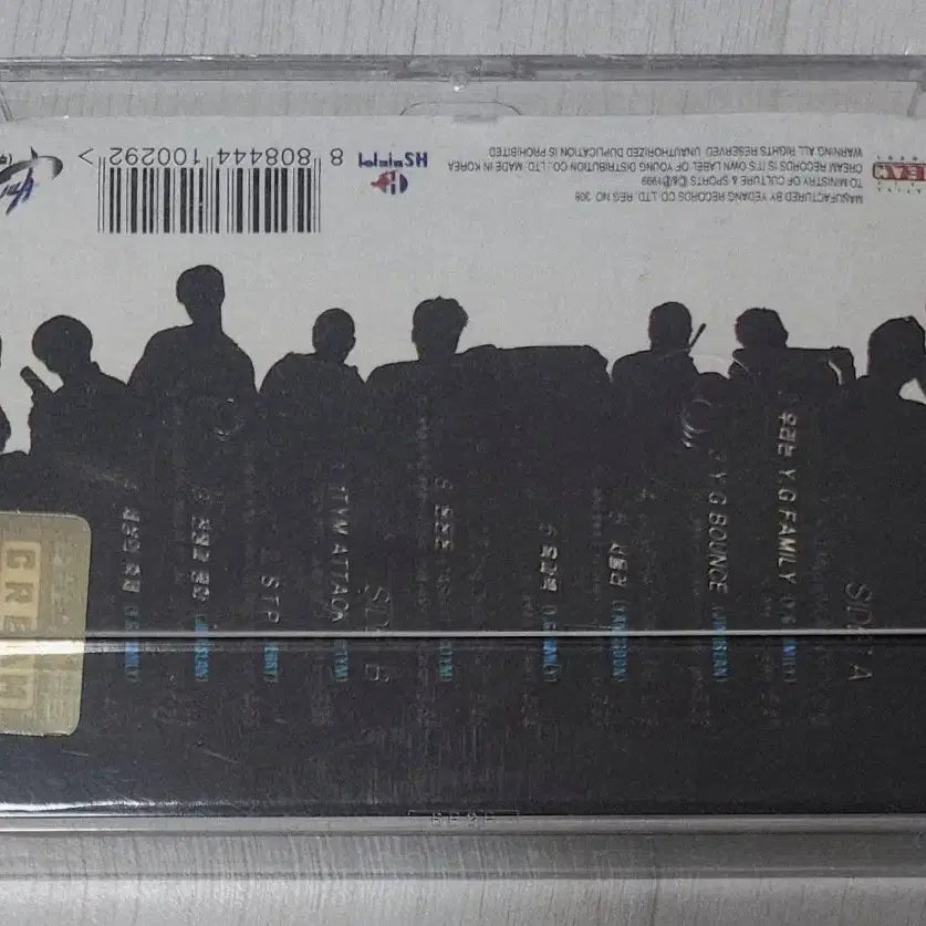 [BUNJANG] YG Family Famillenium Cassette Tape / YG패밀리 앨범 'Famillenium' 카세트테이프