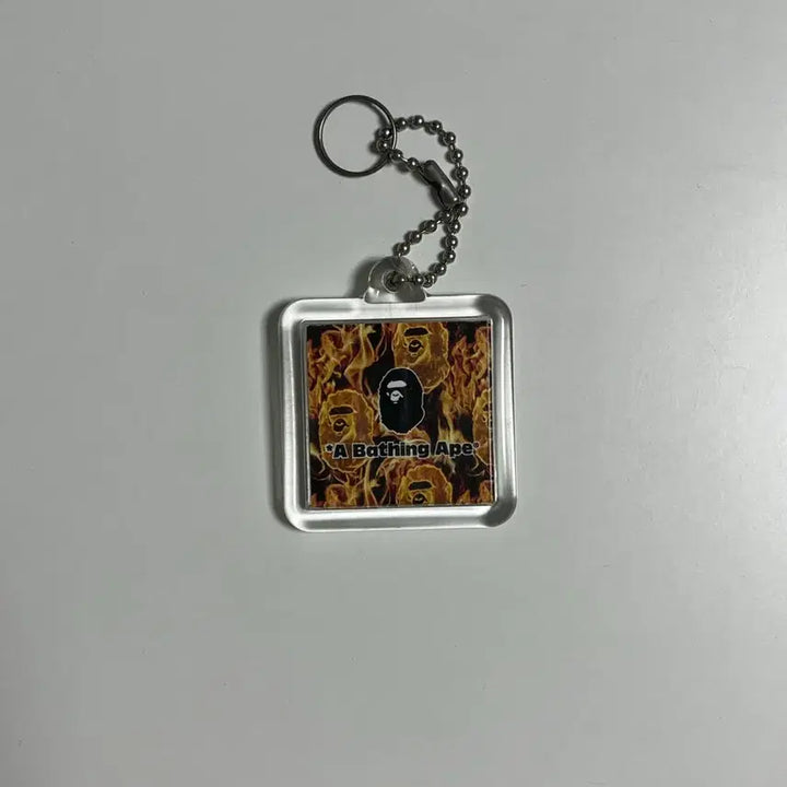 [BUNJANG] BAPE Fire Pattern Keyring / 베이프 파이어 패턴 키링