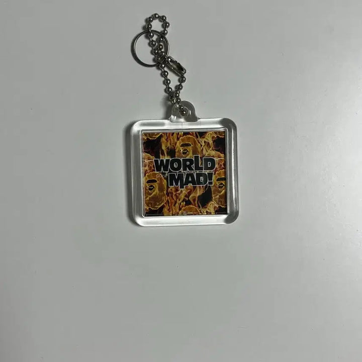 [BUNJANG] BAPE Fire Pattern Keyring / 베이프 파이어 패턴 키링