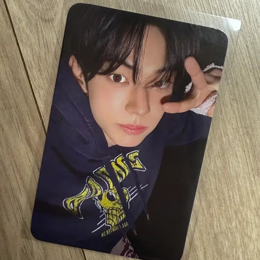 투어스 도훈 play hard 위드뮤 미공포