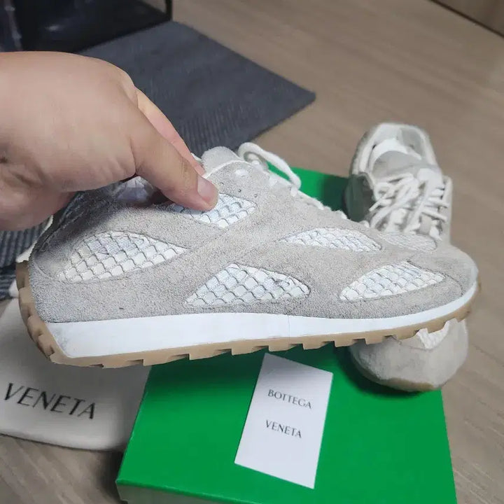 [BUNJANG] Bottega Orbit 42 / (정품) 보테가 오르빗 42