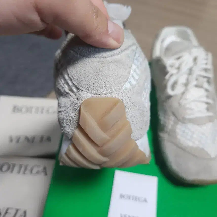 [BUNJANG] Bottega Orbit 42 / (정품) 보테가 오르빗 42