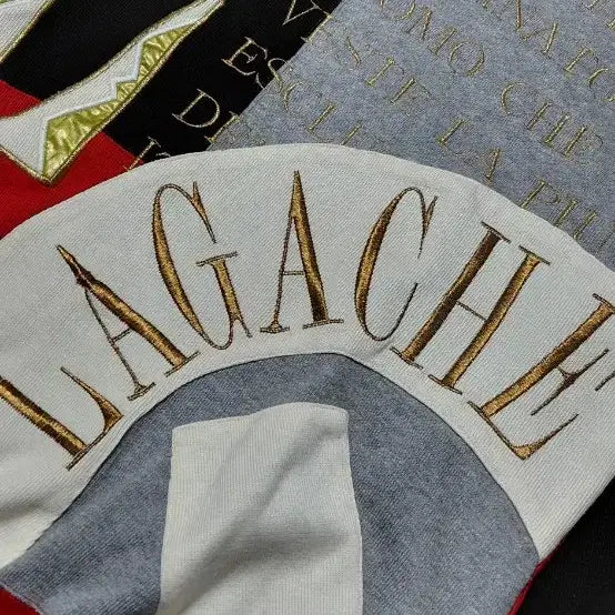 [BUNJANG] LAGACHE 90s Old School Embroidered Sweatshirt / 할인!! [L] 라가체(LAGACHE) 90s 올드스쿨 자수 맨투맨