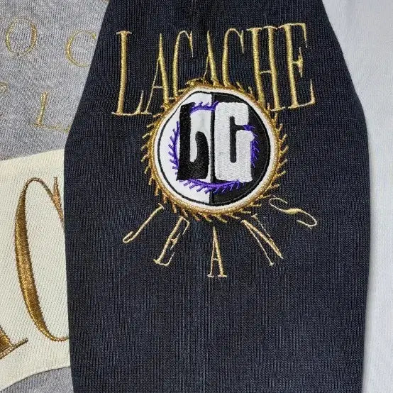 [BUNJANG] LAGACHE 90s Old School Embroidered Sweatshirt / 할인!! [L] 라가체(LAGACHE) 90s 올드스쿨 자수 맨투맨