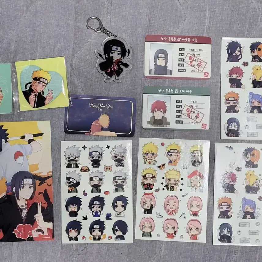[BUNJANG] Naruto Non-Official Goods Bundle Set / 나루토 비공굿 - 엽서, 스티커, 뱃지, 포토카드, 키링 등