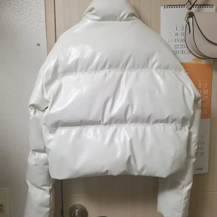 [BUNJANG] Pale Jade White Padded Jacket / 페일제이드 화이트 패딩