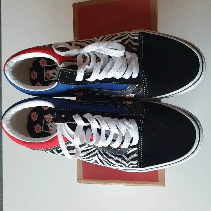 [BUNJANG] Vans Old Skool Korean Typography Racing Red Black / 반스 올드스쿨 코리안 타이포그래피 레이싱 레드 블랙