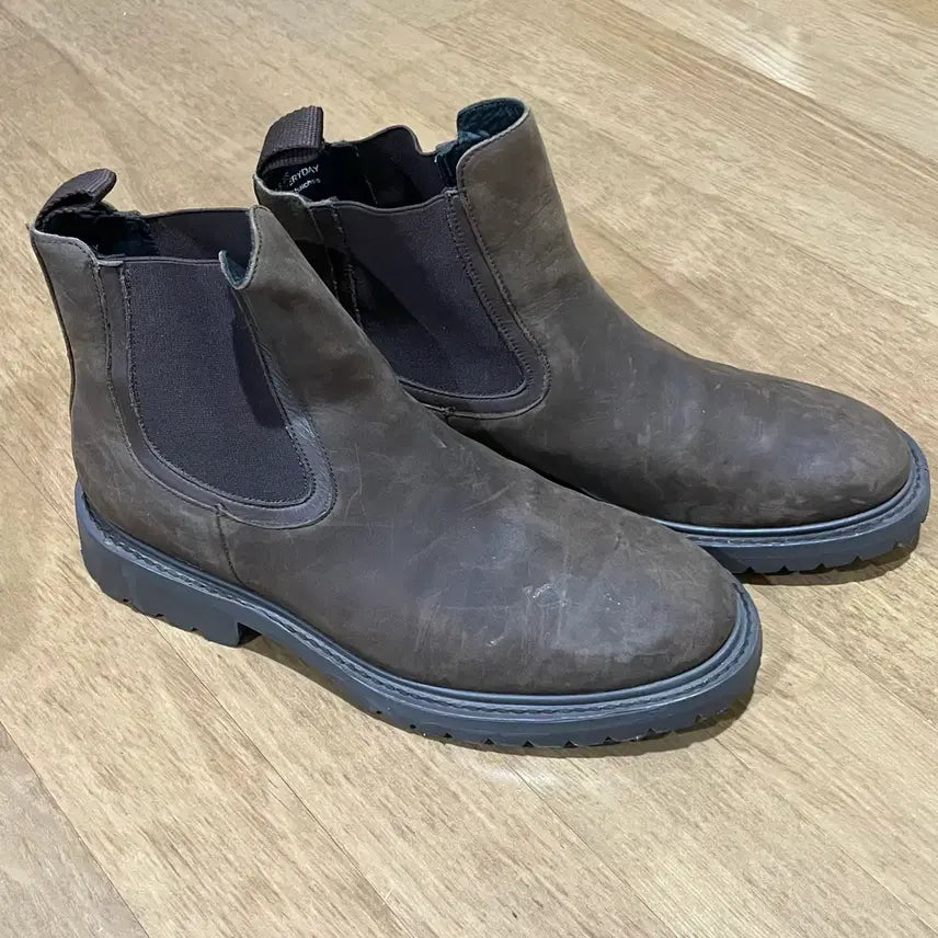 [SOLD OUT] Thursday Boot 번트 브라운 가죽 첼시 부츠 275