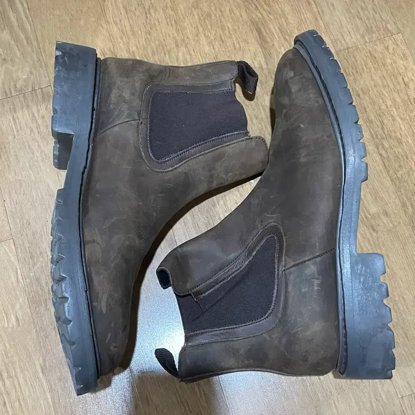 [SOLD OUT] Thursday Boot 번트 브라운 가죽 첼시 부츠 275