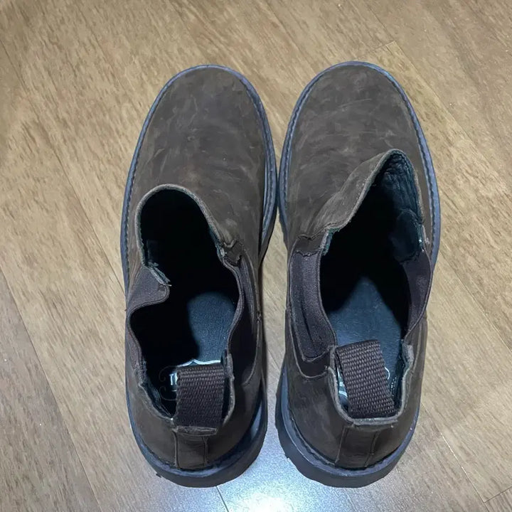 [SOLD OUT] Thursday Boot 번트 브라운 가죽 첼시 부츠 275