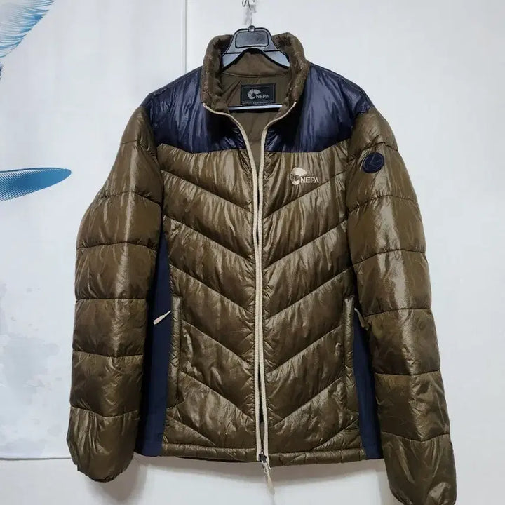[BUNJANG] Nepa Duck Down Lightweight Padded Jacket / 남 네파 덕다운 경량패딩 ㅡ 100