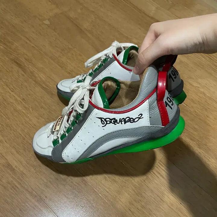 [BUNJANG] Dsquared2 Leather Sneakers (Size 245-250) / 디스퀘어드2 레더 스니커즈 245-250