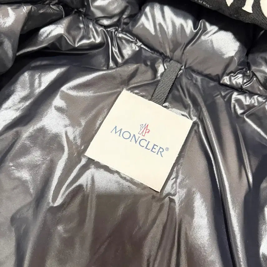 [BUNJANG] Moncler Mongcla Padded Jacket / [정품 4] 몽클레어 몽클라 패딩
