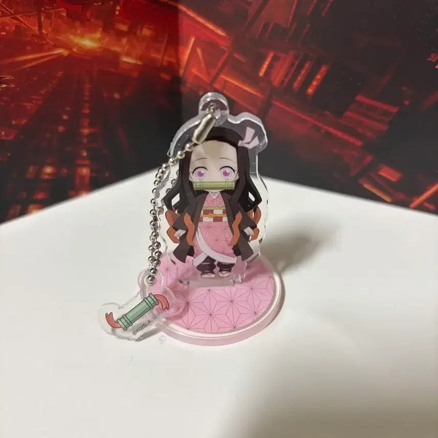 [BUNJANG] Demon Slayer Nezuko Acrylic Stand and Keyring / 귀멸의 칼날 카마도 네즈코 아크릴 스탠드 및 키링