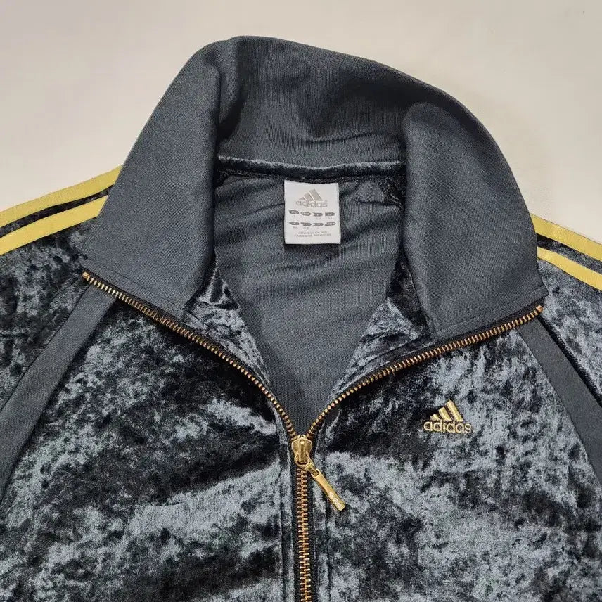 [BUNJANG] Adidas Japan Velvet Track Top / (UK12)아디다스 일본 벨벳 트랙탑 검골 희귀 져지