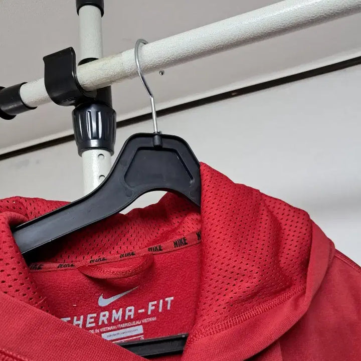 [BUNJANG] Nike Dri-FIT THERMA-FIT Hoodie / 나이키 드라이핏 THERMA-FIT 후드티 레드