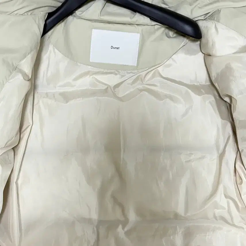 [BUNJANG] Dunst Hooded Light Goose Down Jacket / (택포) 던스트 hooded light goose down jacket