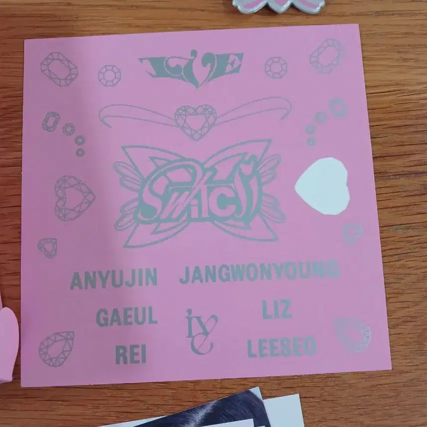 [BUNJANG] IVE Switch Album (with Photocard) / 아이브 switch 앨범 입니다(포카 있음)