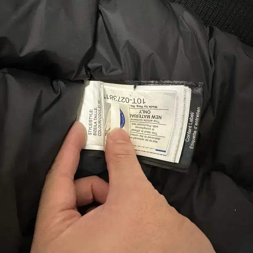 [BUNJANG] Canada Goose Chilliwack Bomber Jacket / 캐나다구스 칠리왁 봄버 자켓