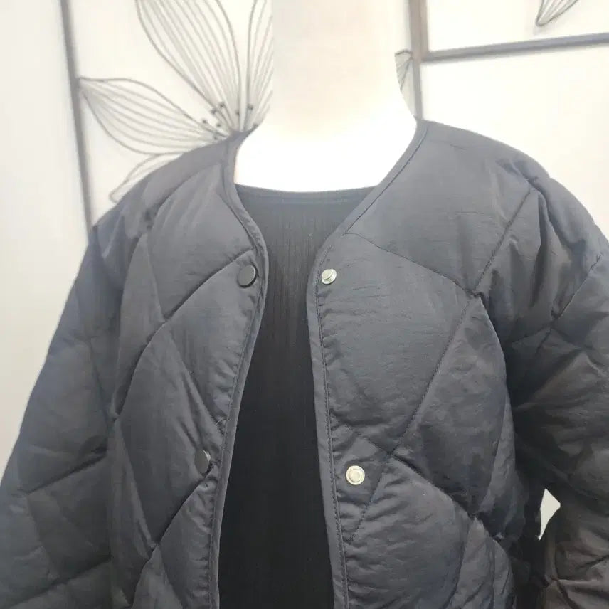 [BUNJANG] Black Diamond Quilted Jacket / 블랙 다이아 퀼팅 누빔 자켓 free
