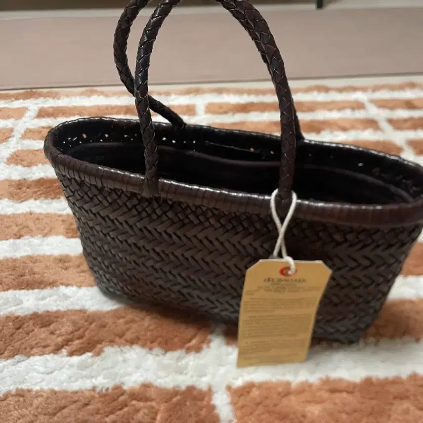 [BUNJANG] Dragon Diffusion Mini Flat Goora Bag / 드래곤디퓨전미니플랫고라