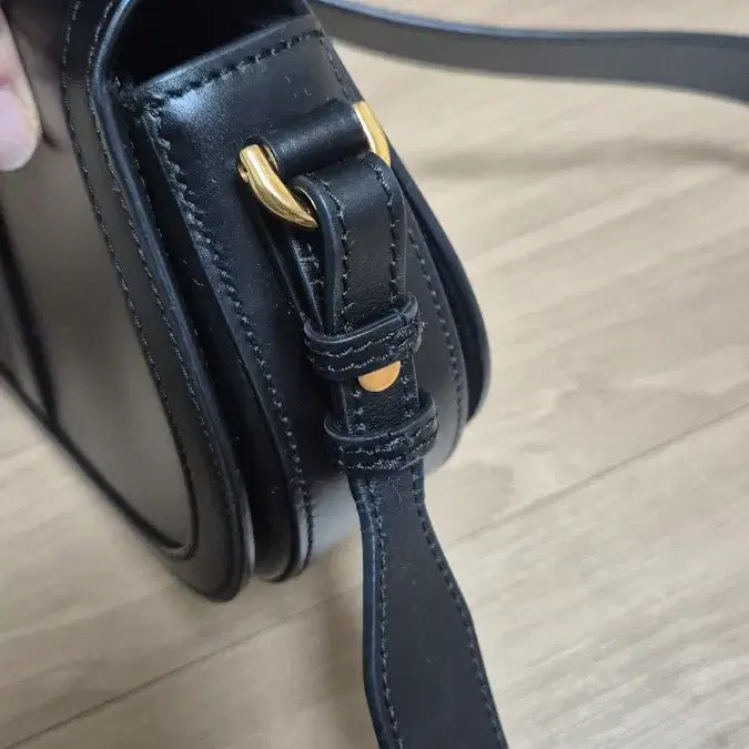 [BUNJANG] Versace Greca Black Shoulder Bag / 베르사체 그레카 블랙 숄더백